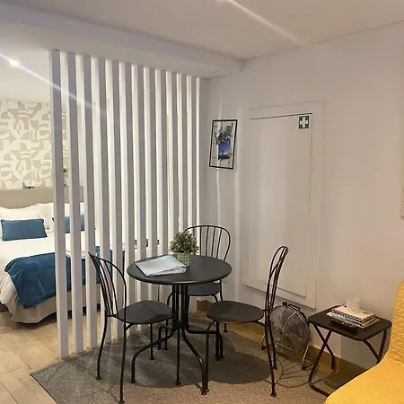 Apartment Perfect For 2 In Graca *