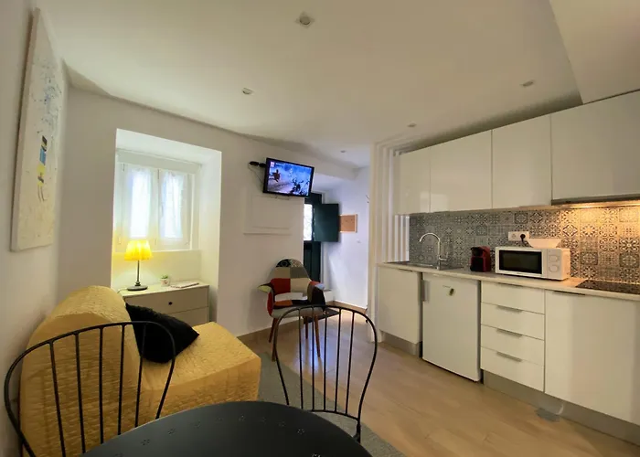 Perfect For 2 In Graca Apartment