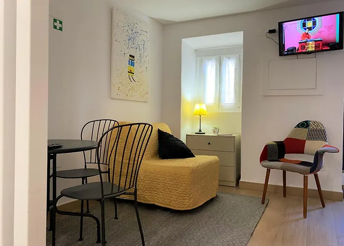 Perfect For 2 In Graca Apartment Lisbon